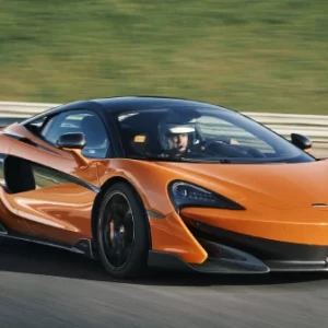 Stage de pilotage en McLaren 540C – Circuit de Lurcy-Levis (03)